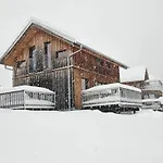 Baerenschanze Chalet